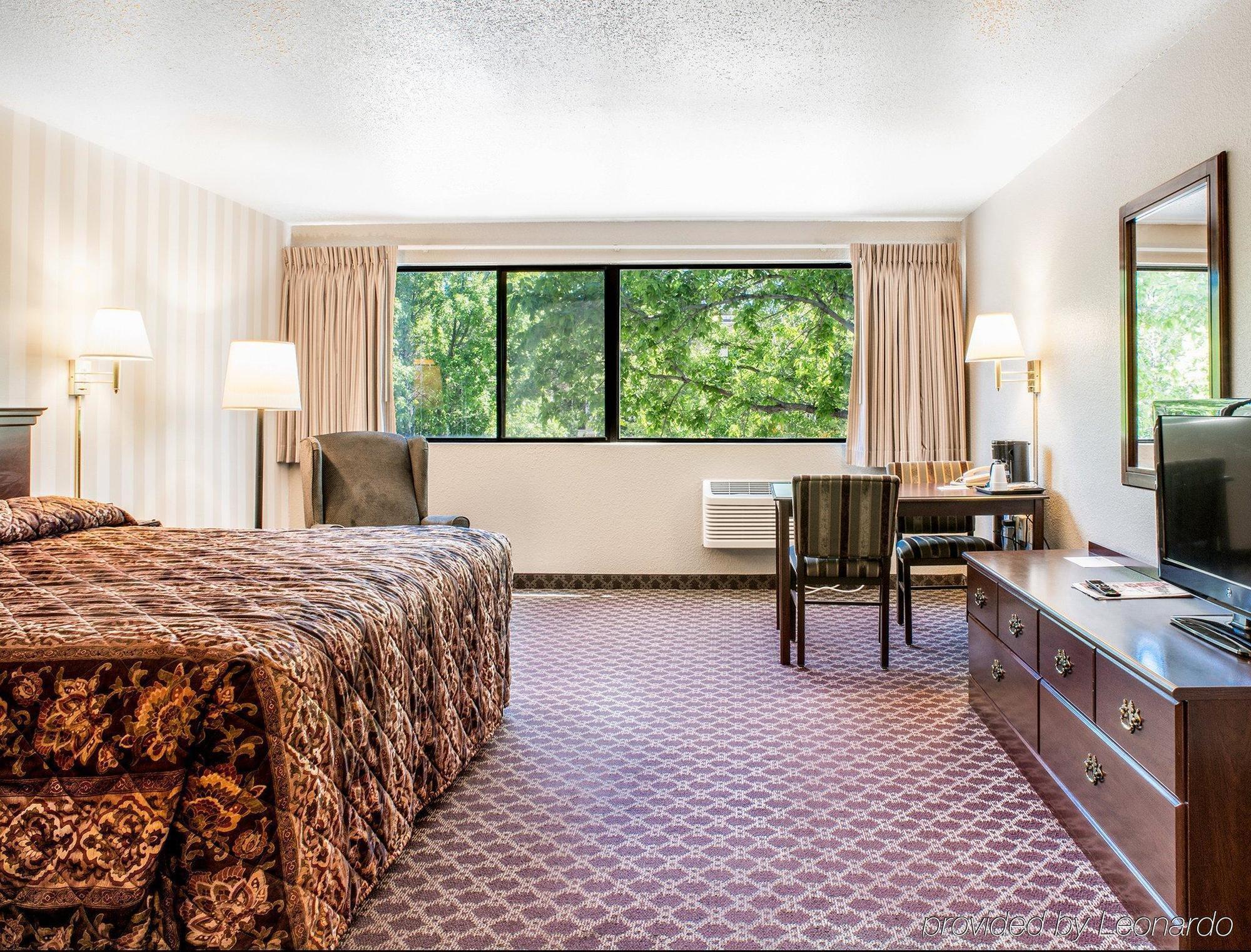 Riversage Billings Inn Екстер'єр фото